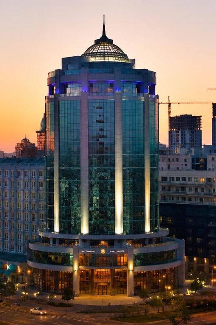 Etimad İnşa Edirik